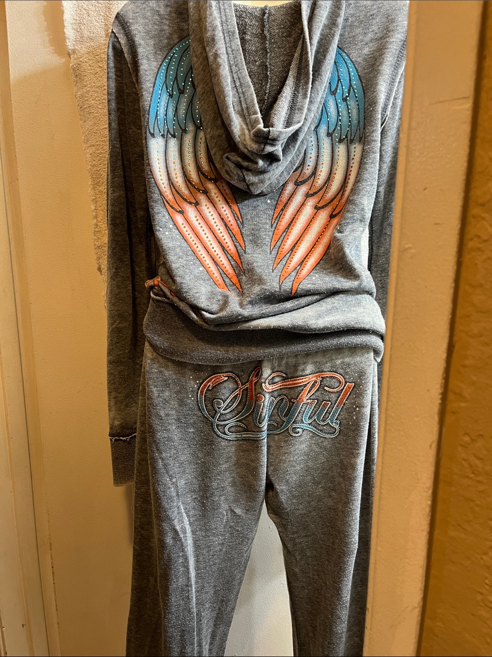 🪽❤️🤍💙🪽SINFUL Gray Zip-Up Hoodie with Blue & Orange Winged Heart Graphic❤️🪽🤍🪽💙🪽